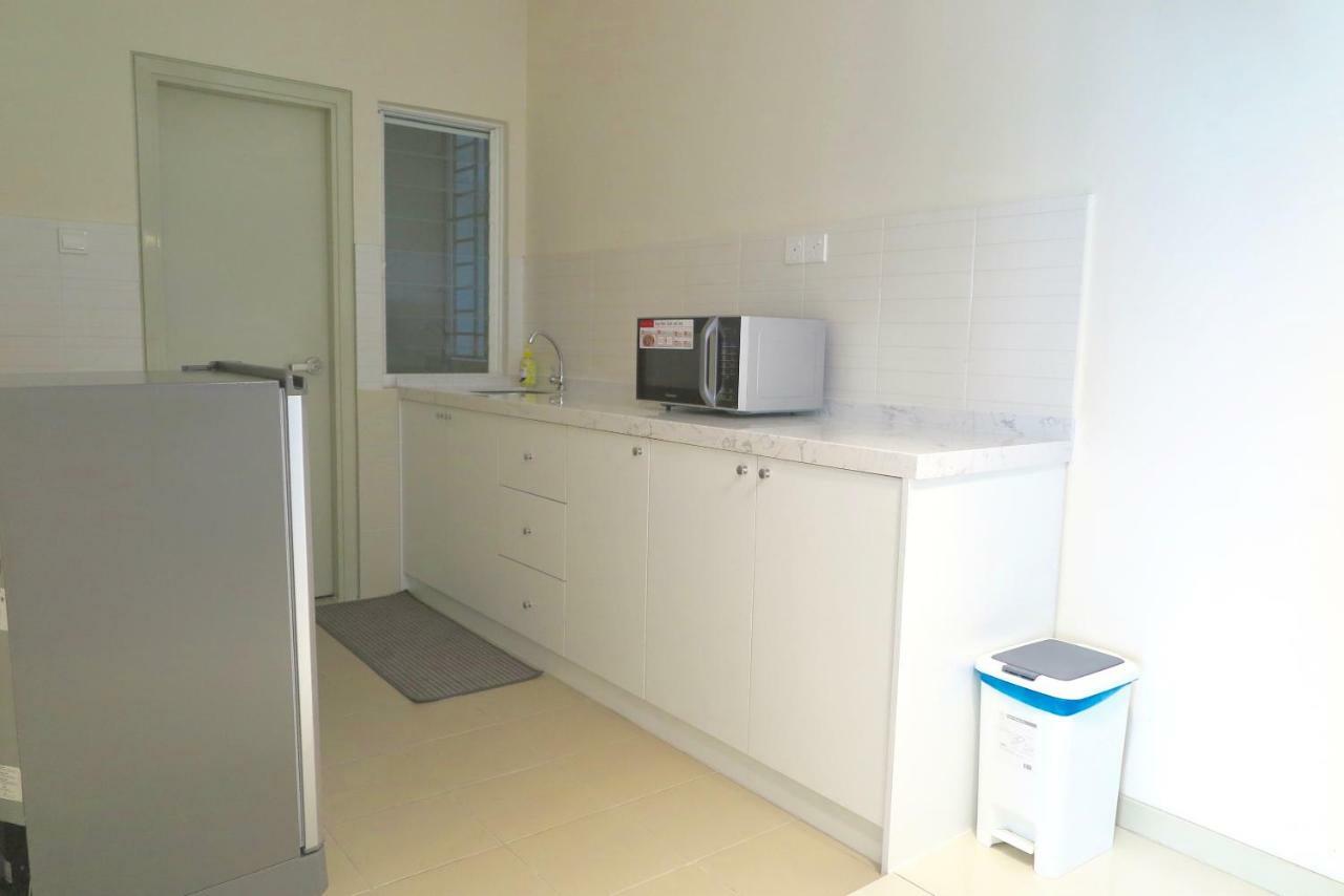 1 Bedroom Ttdi Adina Sek 13 Shah Alam Exterior foto